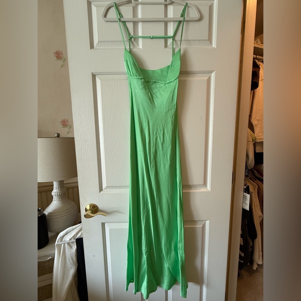 New Zara dress in size Medium